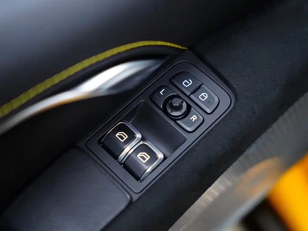 Lotus Sports Car EMIRA 3.5T V6 Manual First Edition 2023 - thumbnail 29