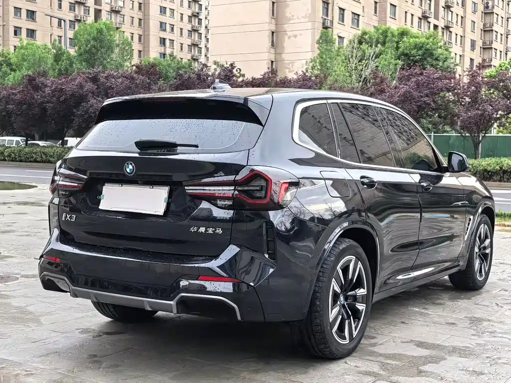 BMW BMW iX3 2024 Leading Edition 2024 - thumbnail 9