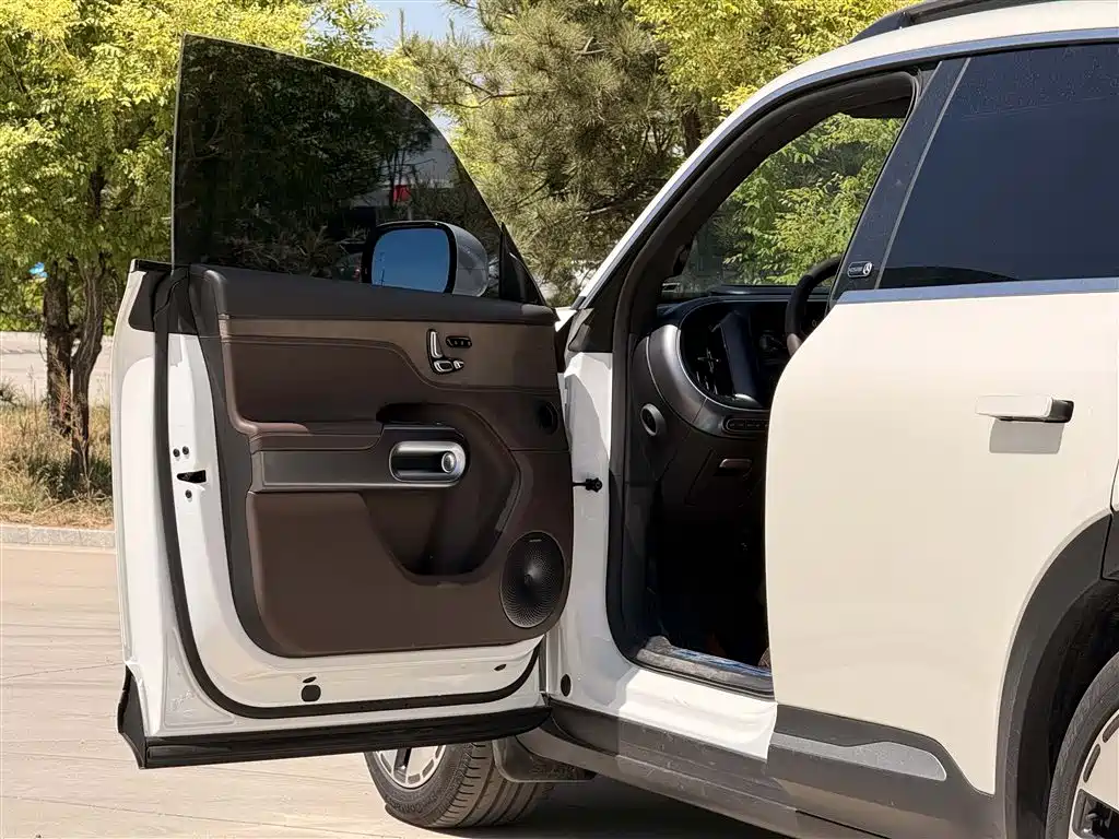 smart smart #5 2024 Long Range Adventure Luxury Edition 2025 - thumbnail 22