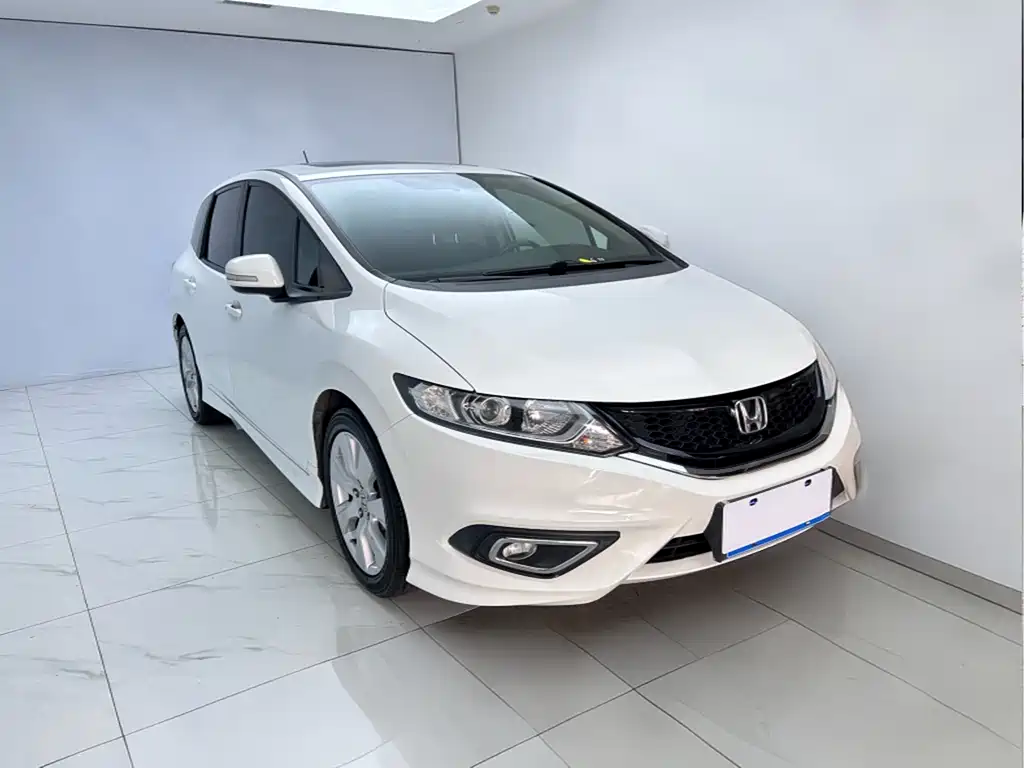 Honda Honda Jade 2014 1.8L Automatic Comfort Elite Edition 5-Seater 2014 - thumbnail 3