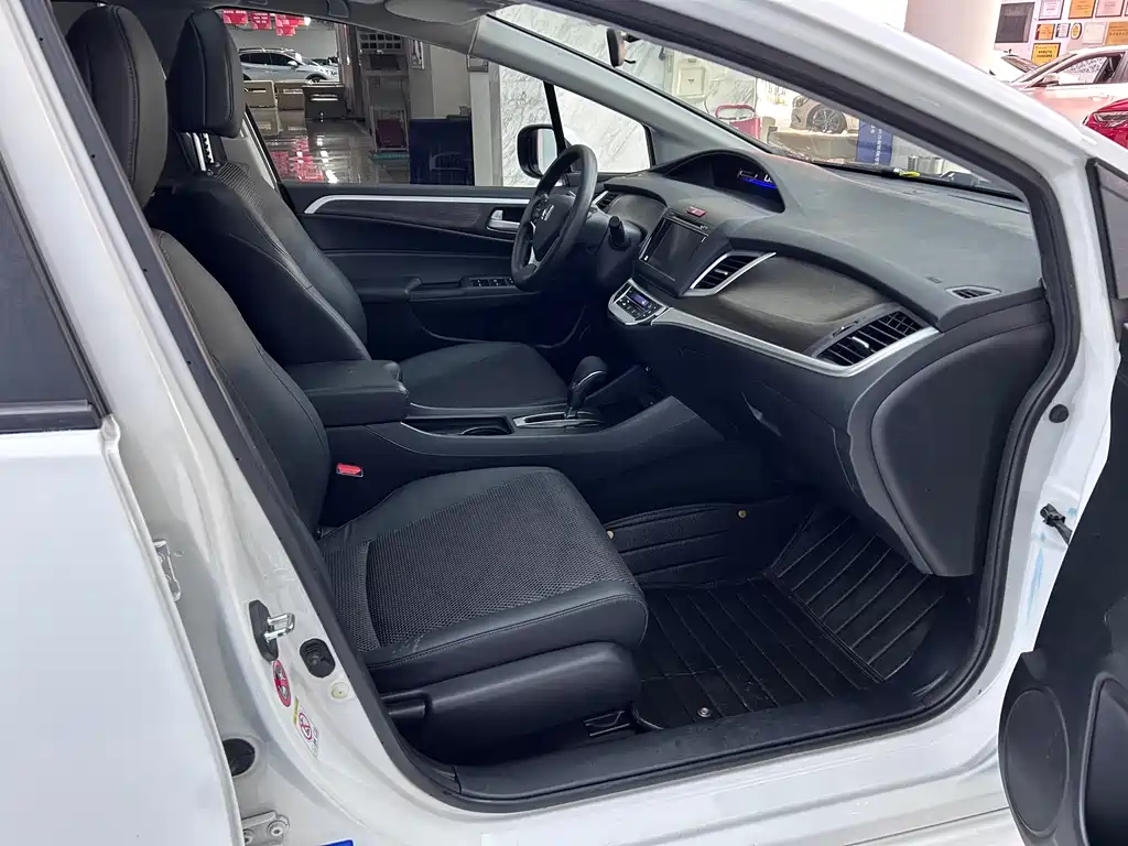 Honda Honda Jade 2014 1.8L Automatic Comfort Elite Edition 5-Seater 2014 - thumbnail 10