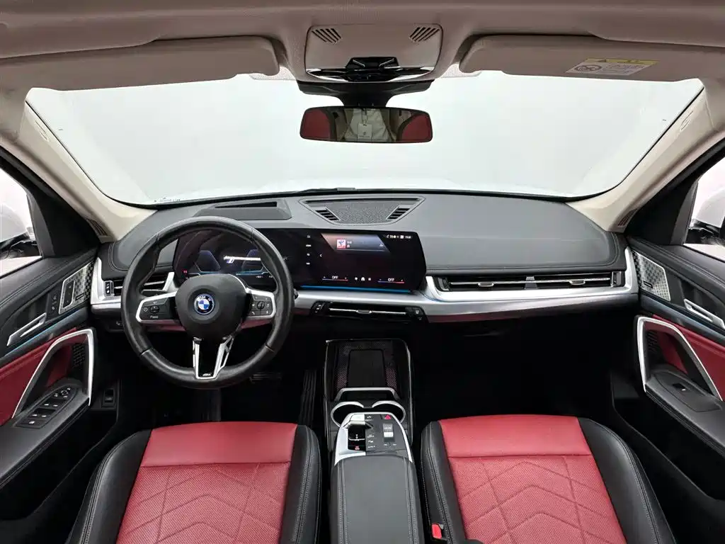 BMW BMW iX1 2023 xDrive30L M Sport Package 2023 - thumbnail 17