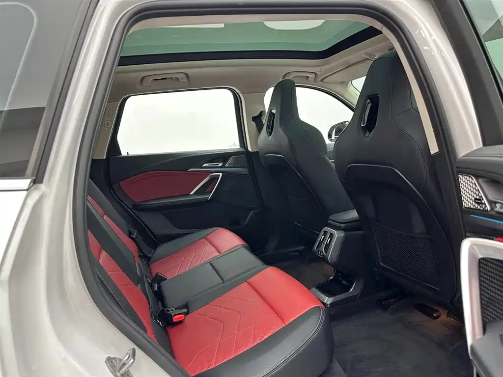 BMW BMW iX1 2023 xDrive30L M Sport Package 2023 - thumbnail 23