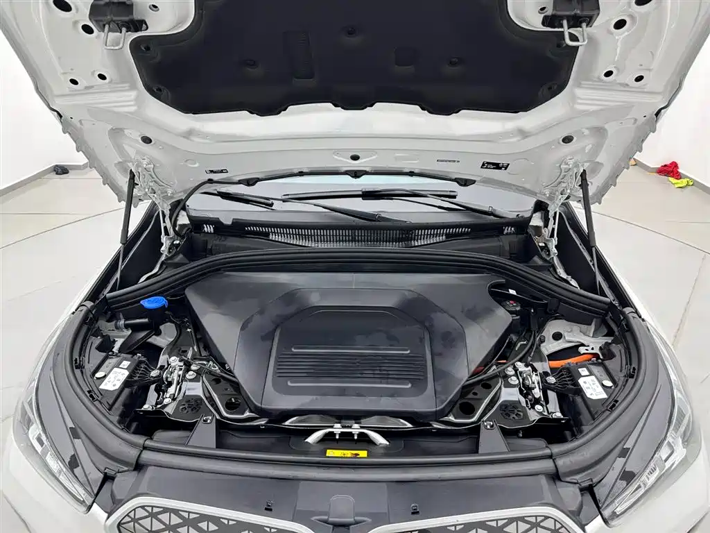 BMW BMW iX1 2023 xDrive30L M Sport Package 2023 - thumbnail 27