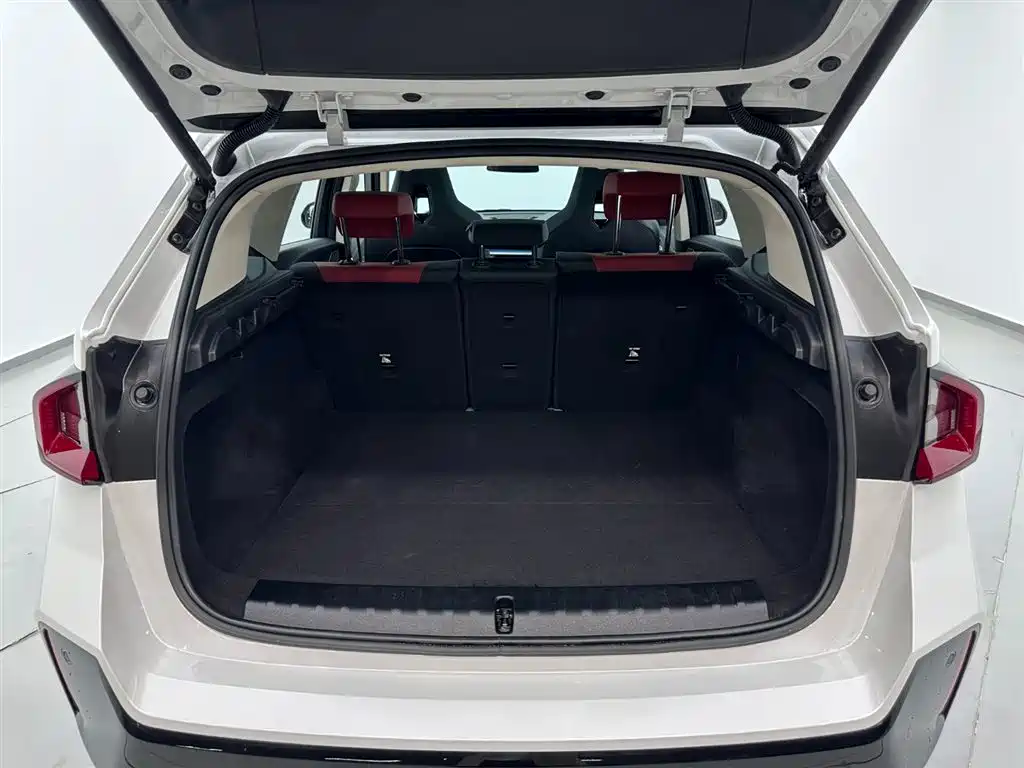 BMW BMW iX1 2023 xDrive30L M Sport Package 2023 - thumbnail 28