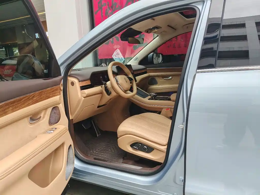 AITO AITO M7 2024 1.5T Intelligent Driving AWD Max Edition 6-Seater 2024 - thumbnail 4
