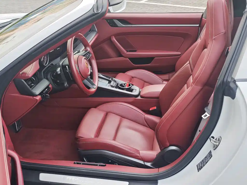 Porsche Porsche 911 Targa 4 2021 - thumbnail 7