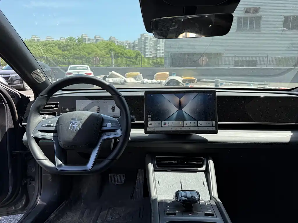 BYD Qin L 2025 DM-i Intelligent Driving Edition 120KM Beyond 2025 - thumbnail 15