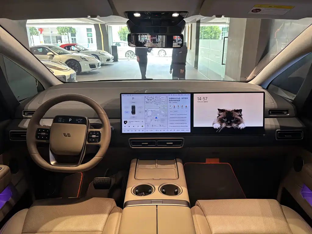 Li Auto Li Auto MEGA 2025 Home Special Edition 2025 - thumbnail 12