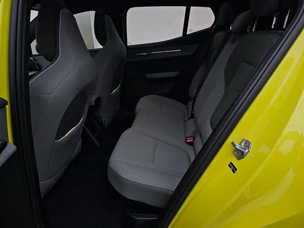 Volvo Volvo EX30 Ultra AWD Performance 2024 - thumbnail 10