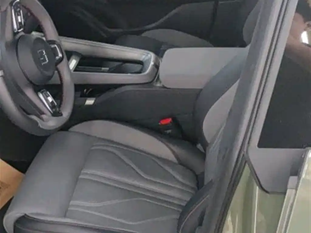 Zeekr Zeekr 007 GT 2025 Long Range RWD Intelligent Driving Edition 100kWh 2025 - thumbnail 2