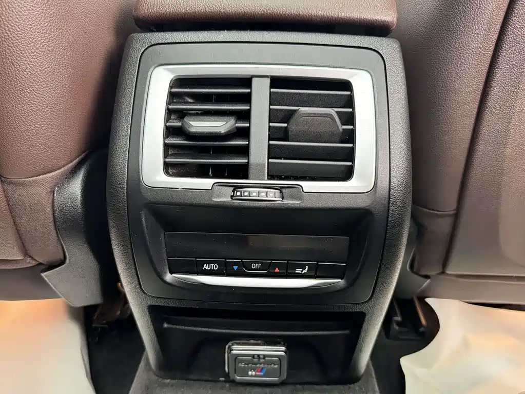 BMW BMW iX3 2022 Leading Edition 2021 - thumbnail 11