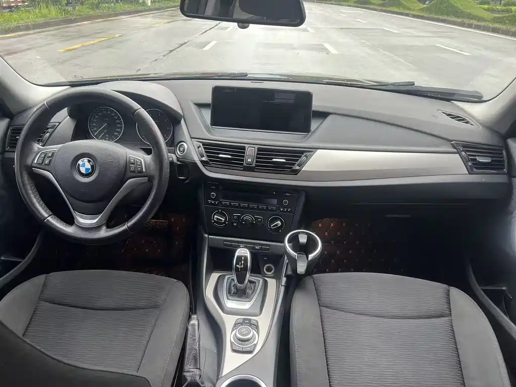 BMW BMW X1 2014 sDrive18i Fashion Edition 2014 - thumbnail 9