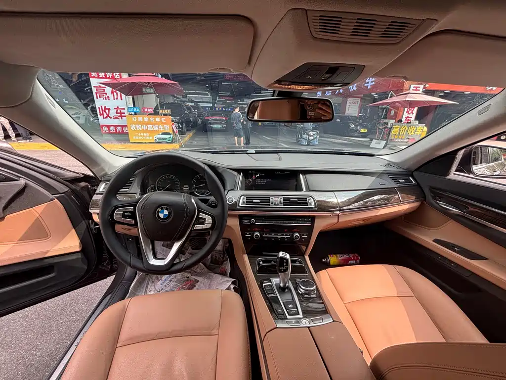 BMW BMW 7 Series 2014 730Li Zhenxiang Edition 2014 - thumbnail 15