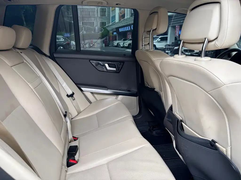 Mercedes-Benz Mercedes-Benz GLK-Class 2014 GLK 260 4MATIC Dynamic 2014 - thumbnail 17