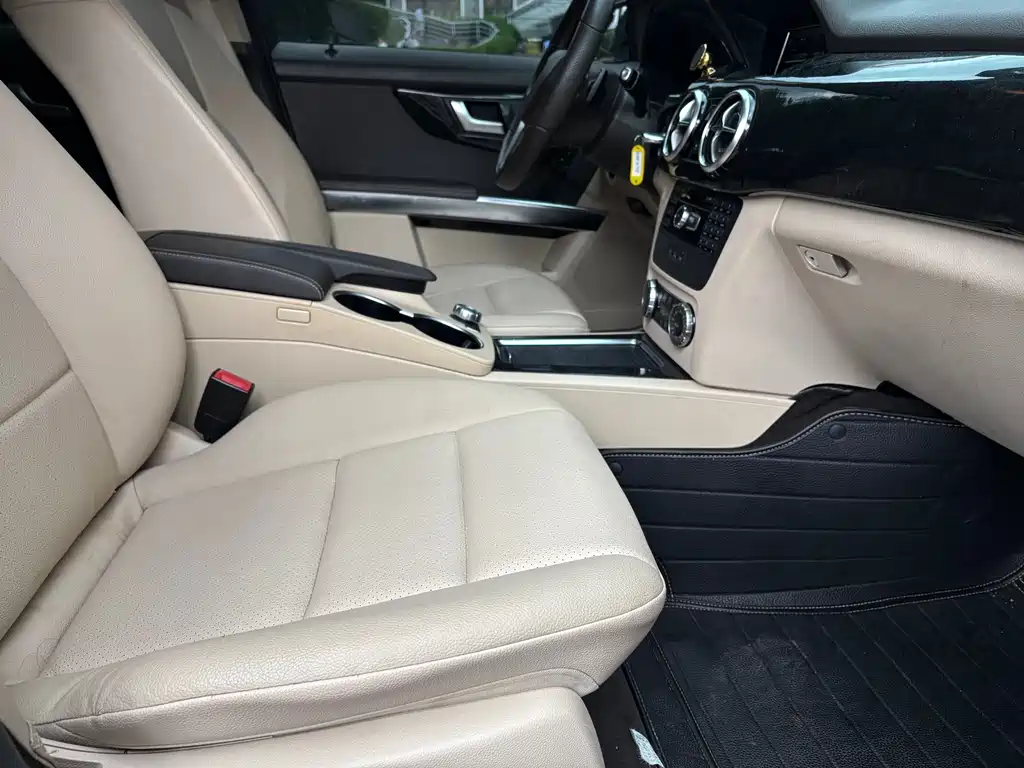Mercedes-Benz Mercedes-Benz GLK-Class 2014 GLK 260 4MATIC Dynamic 2014 - thumbnail 18