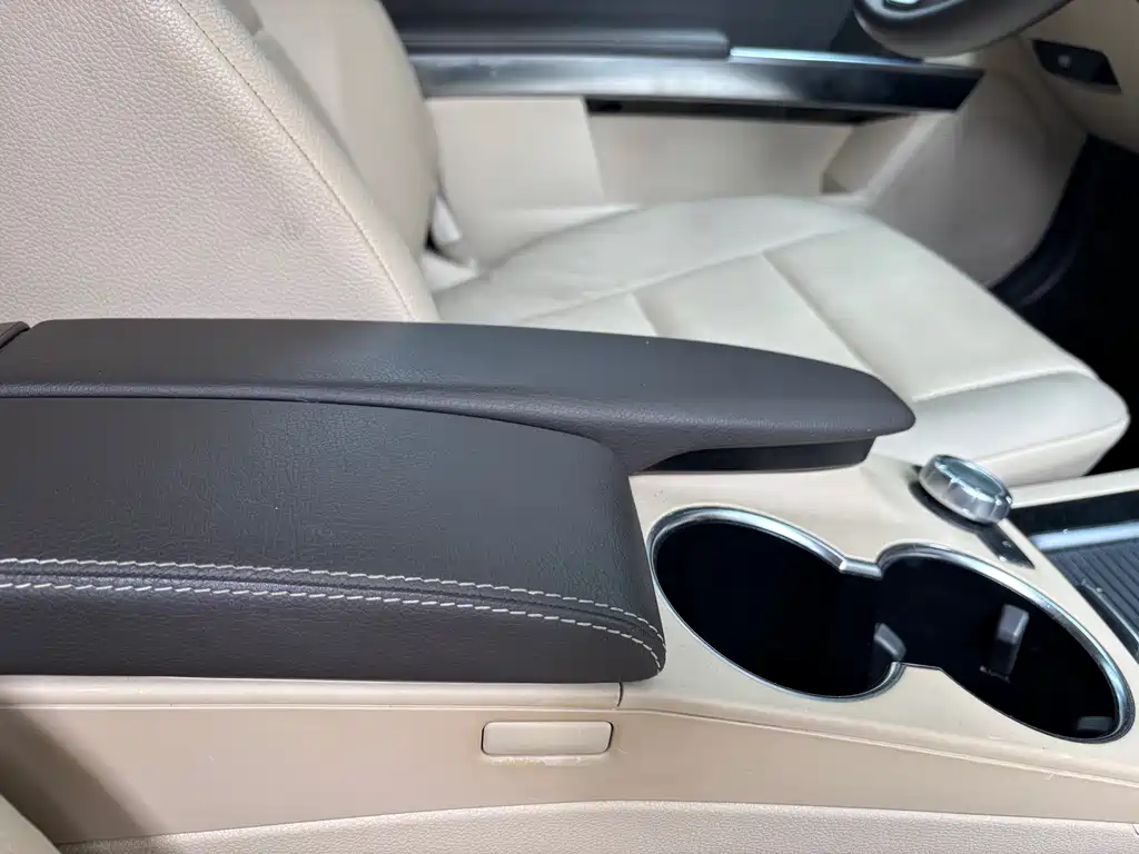 Mercedes-Benz Mercedes-Benz GLK-Class 2014 GLK 260 4MATIC Dynamic 2014 - thumbnail 22