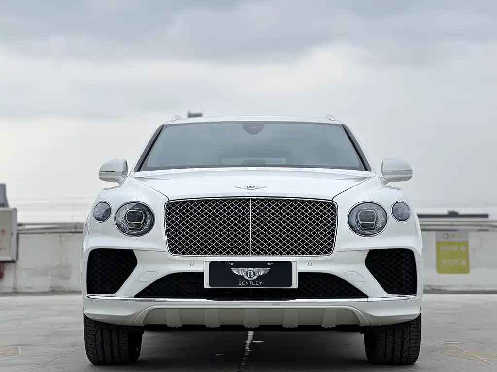 Bentley Bentayga 2022 4.0T V8 2022 - thumbnail 2