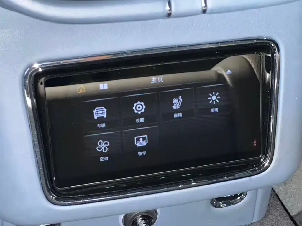 Bentley Bentayga 2022 4.0T V8 2022 - thumbnail 16