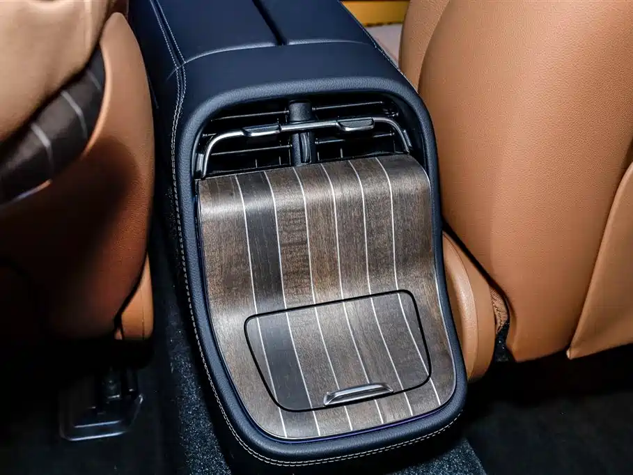 Mercedes-Benz Mercedes-Benz E-Class 2025 Updated E 300 L Luxury Edition 2025 - thumbnail 17