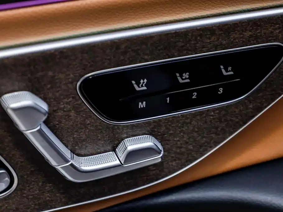 Mercedes-Benz Mercedes-Benz E-Class 2025 Updated E 300 L Luxury Edition 2025 - thumbnail 26
