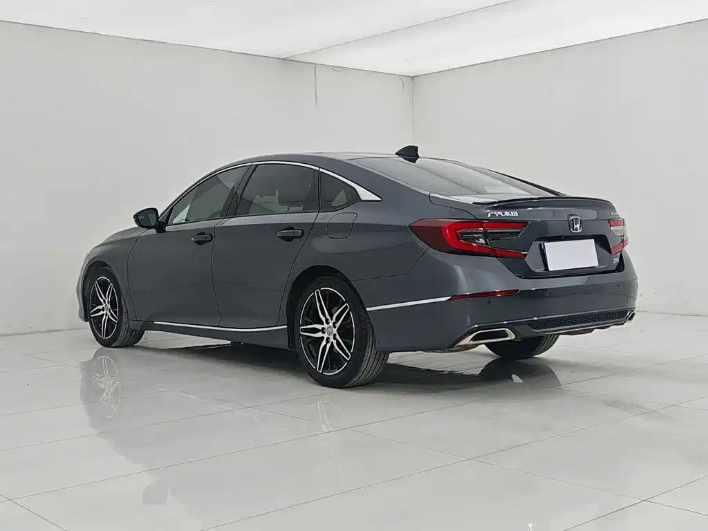 Honda Accord 2022 260TURBO Phantom Night Prestige Edition 2022 - thumbnail 6