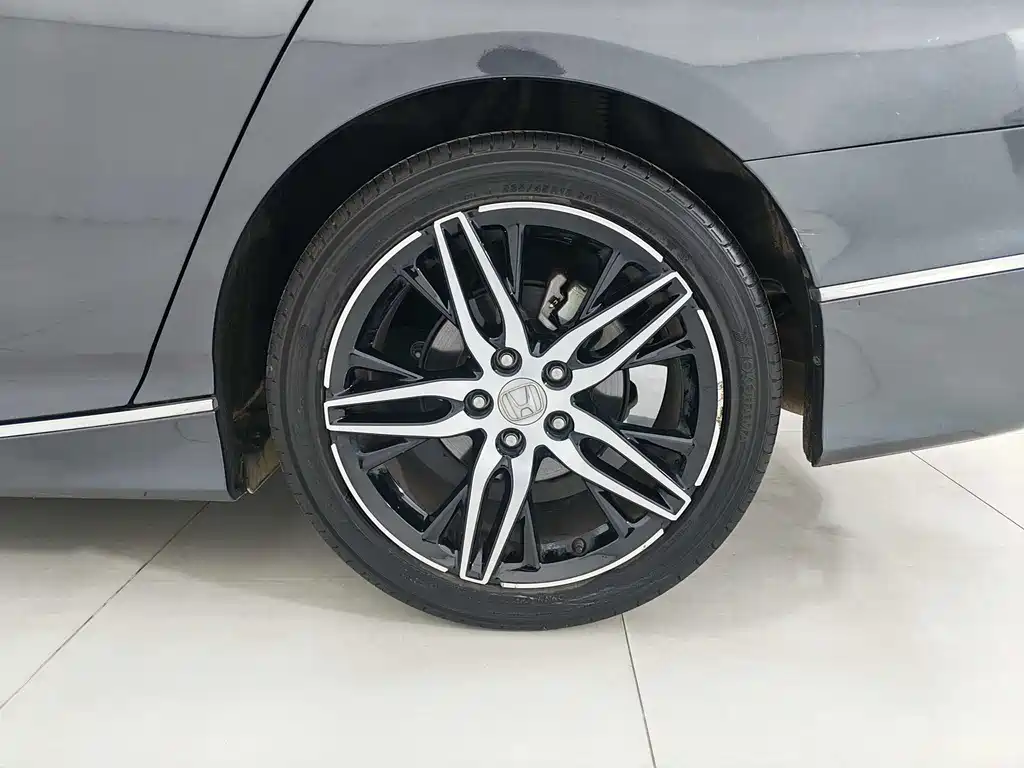 Honda Accord 2022 260TURBO Phantom Night Prestige Edition 2022 - thumbnail 21