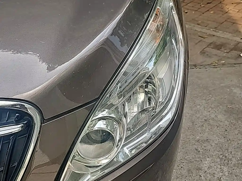 Buick Buick GL8 2017 25S Comfort Edition China V 2018 - thumbnail 5