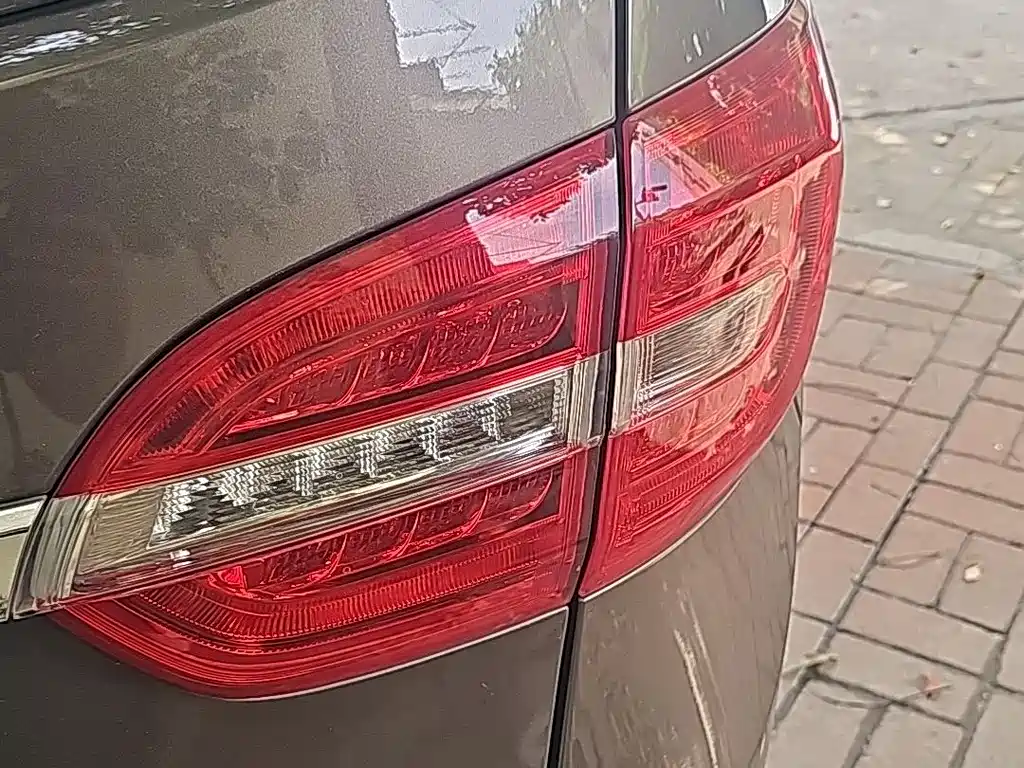 Buick Buick GL8 2017 25S Comfort Edition China V 2018 - thumbnail 6