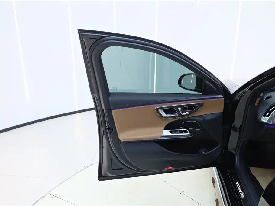 Mercedes-Benz Mercedes-Benz E-Class 2024 E 300 L Fashion Edition 2024 - thumbnail 16