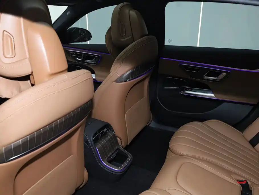 Mercedes-Benz Mercedes-Benz E-Class 2024 E 300 L Fashion Edition 2024 - thumbnail 24