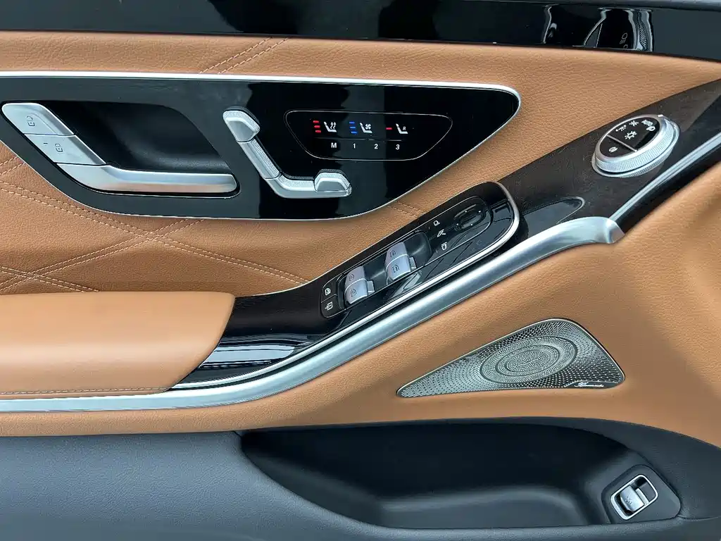 Mercedes-Benz Maybach S-Class 2021 S 480 4MATIC 2022 - thumbnail 7