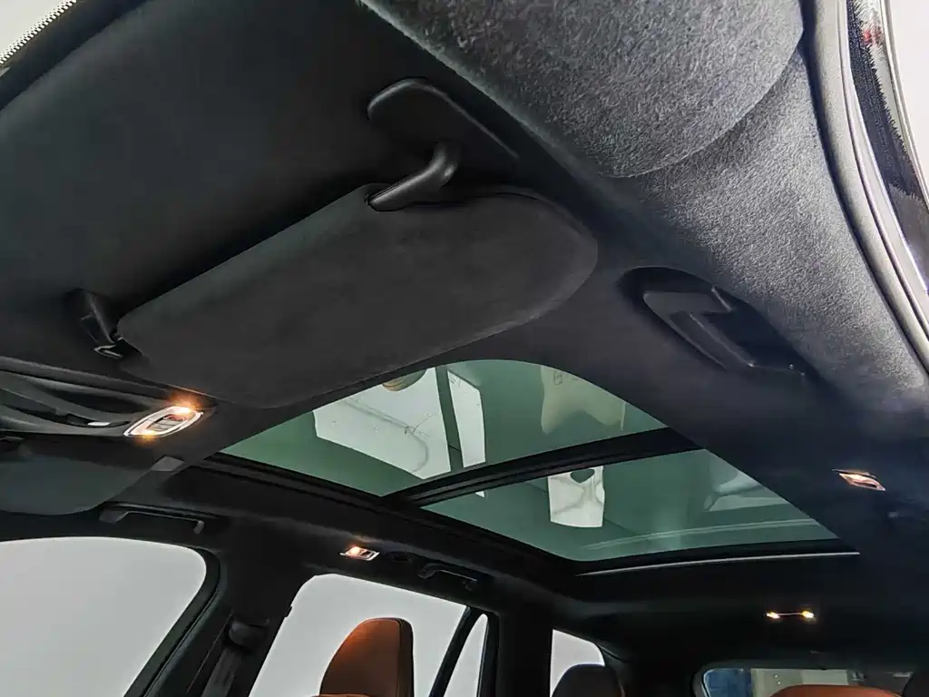 Volvo Volvo XC90 2022 B5 Momentum 7-Seater 2021 - thumbnail 11