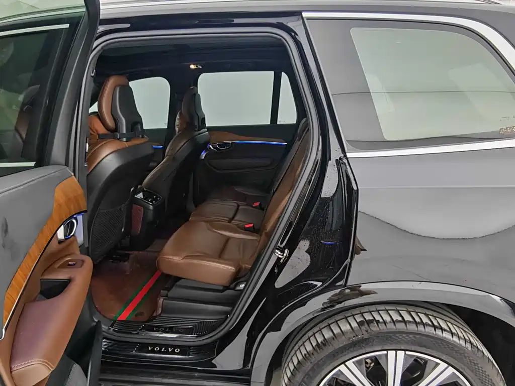 Volvo Volvo XC90 2022 B5 Momentum 7-Seater 2021 - thumbnail 12
