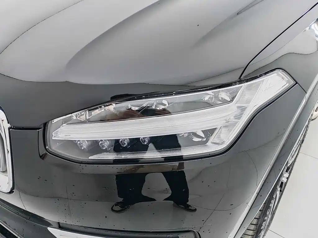 Volvo Volvo XC90 2022 B5 Momentum 7-Seater 2021 - thumbnail 21