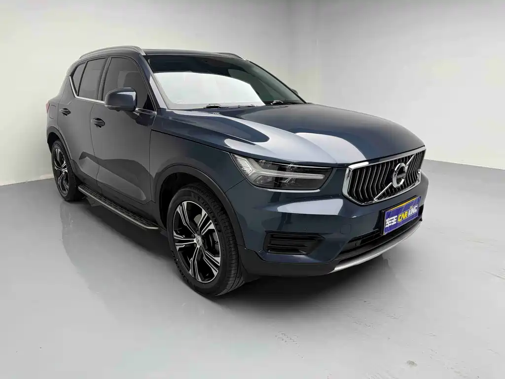 Volvo Volvo XC40 2022 T4 AWD Momentum 2021 - thumbnail 3