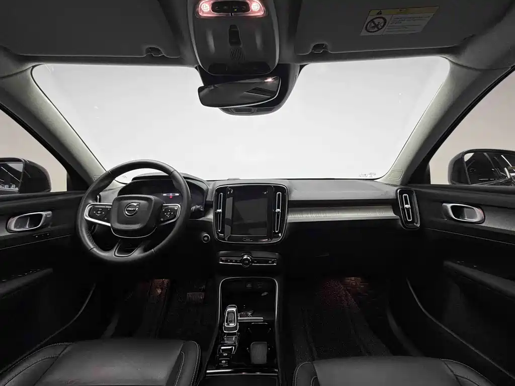 Volvo Volvo XC40 2022 T4 AWD Momentum 2021 - thumbnail 17