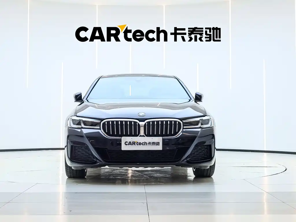 BMW BMW 5 Series 2022 - thumbnail 3