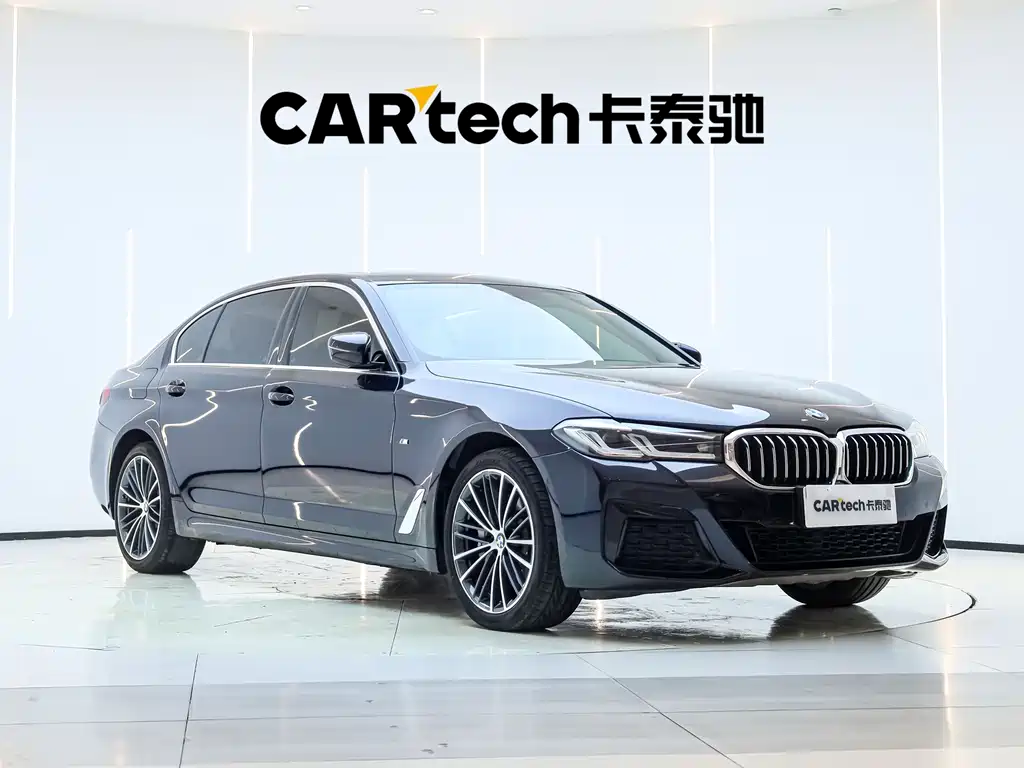 BMW BMW 5 Series 2022 - thumbnail 5