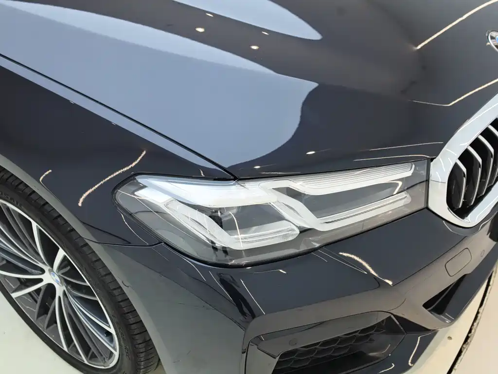 BMW BMW 5 Series 2022 - thumbnail 26