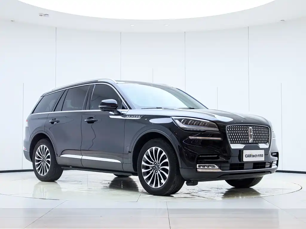 Lincoln Lincoln Aviator 2023 3.0T V6 AWD Respectful Elegance Cruise Edition 6-Seater 2024 - thumbnail 5