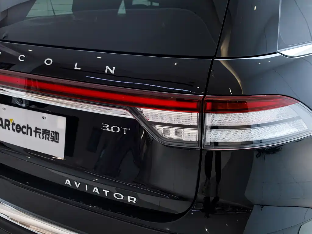 Lincoln Lincoln Aviator 2023 3.0T V6 AWD Respectful Elegance Cruise Edition 6-Seater 2024 - thumbnail 22