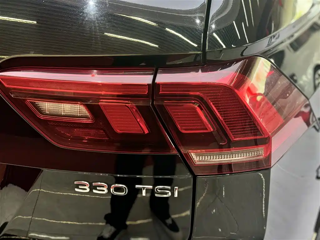 Volkswagen Volkswagen Tiguan L 2021 330TSI Automatic FWD R-Line Yuexiang Edition 2021 - thumbnail 10