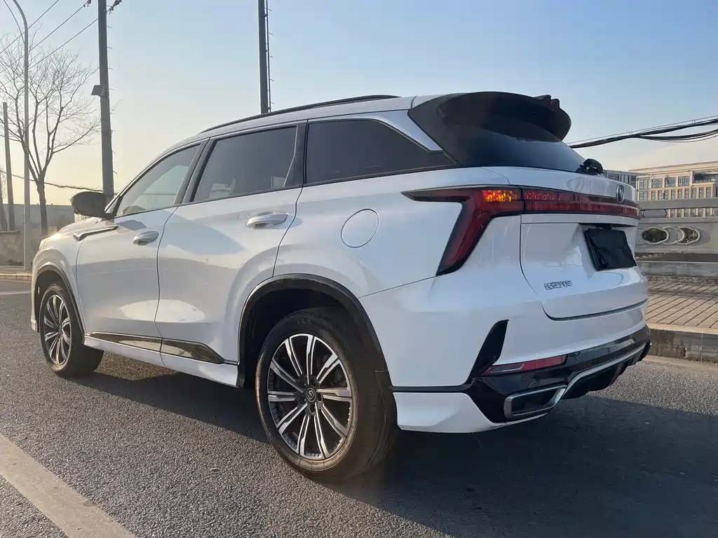 Changan Changan CS75 Plus 2023 Third Generation 1.5T Automatic Premium 2022 - thumbnail 7