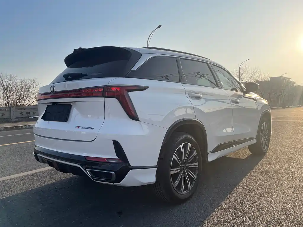 Changan Changan CS75 Plus 2023 Third Generation 1.5T Automatic Premium 2022 - thumbnail 9