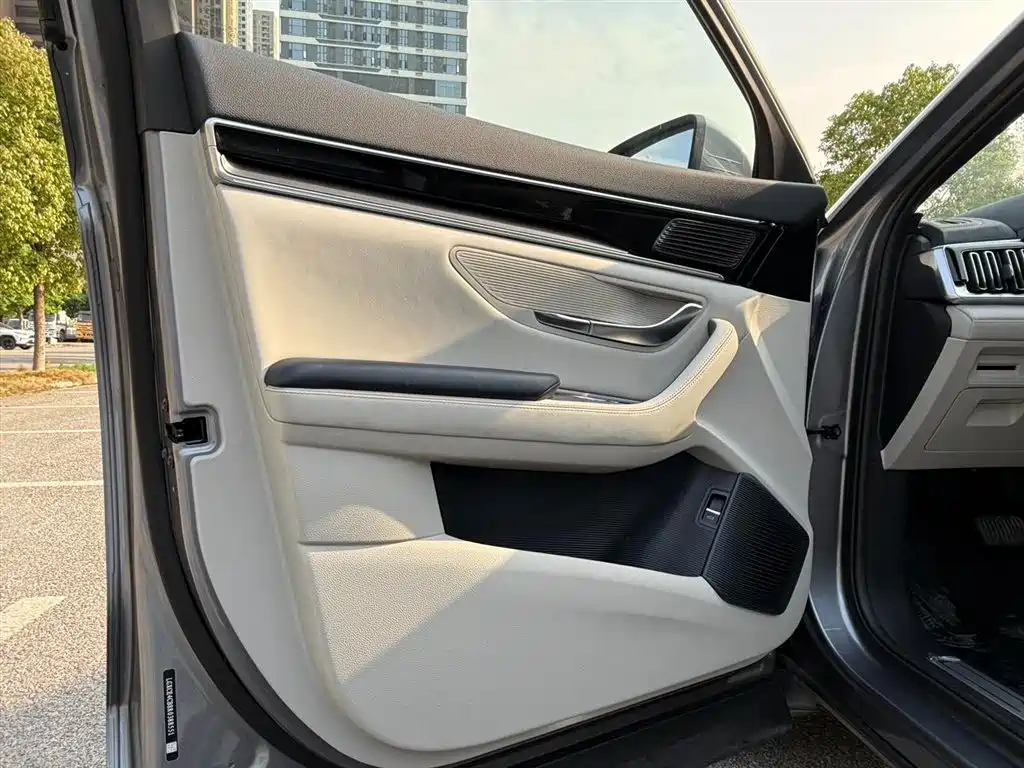 BYD Song PLUS EV 520km Flagship 2024 - thumbnail 5
