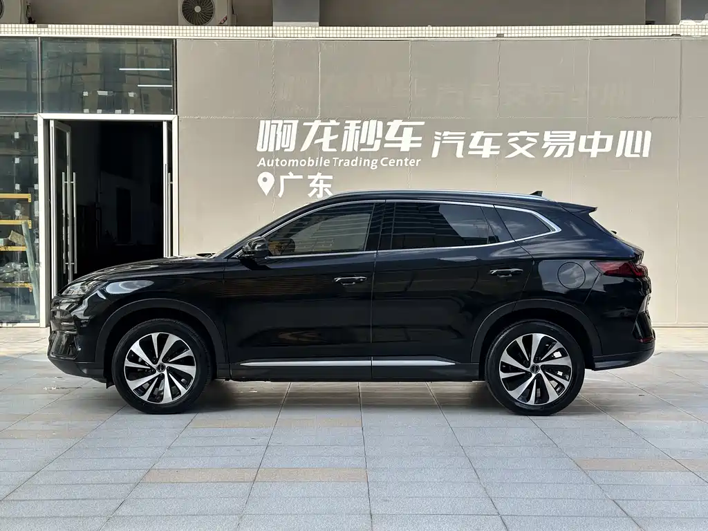 BYD BYD Song PLUS EV 2024 Honor Edition 520km Luxury 2024 - thumbnail 18