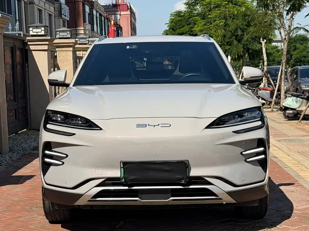 BYD BYD Song PLUS EV 520km Honor Edition Luxury 2024 - thumbnail 2