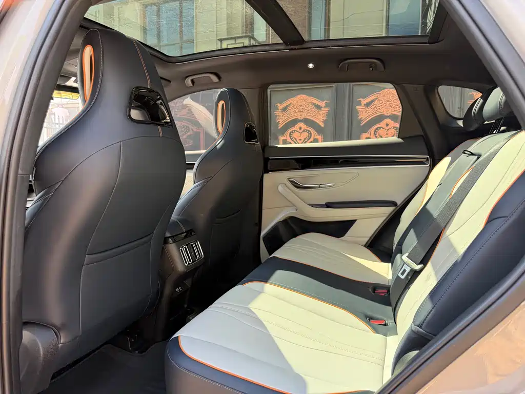 BYD BYD Song PLUS EV 520km Honor Edition Luxury 2024 - thumbnail 6
