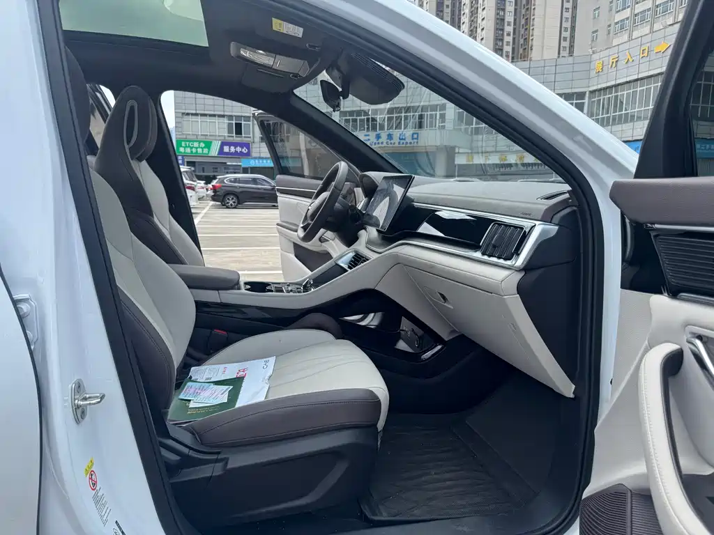 BYD Song PLUS EV 520km Luxury 2025 - thumbnail 10